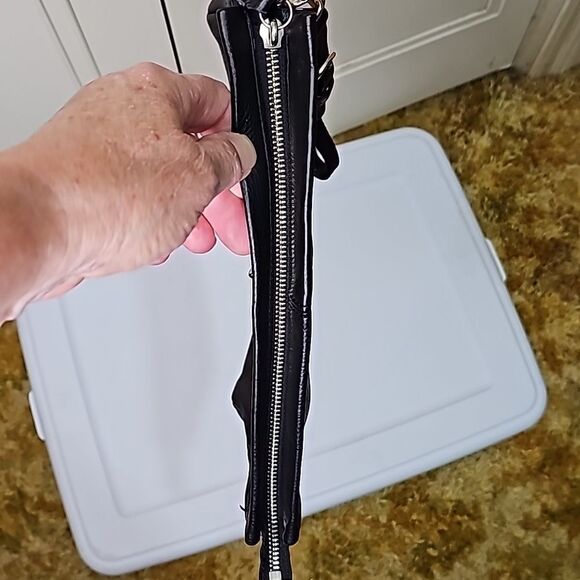 Wristlet Leather Black Silvertone Hardware Green Satin Style Lining - Picture 6 of 8